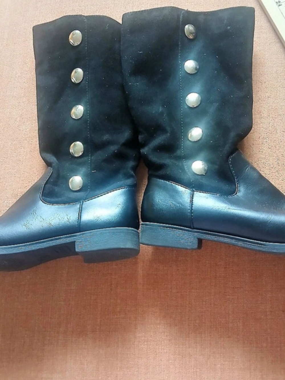 PLACE Black Studded Boots